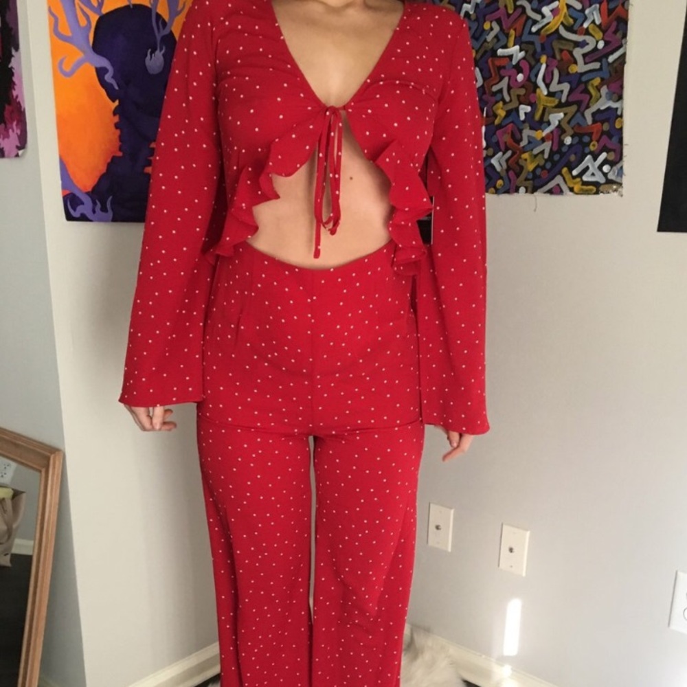 Super cute red jumpsuit seize medium